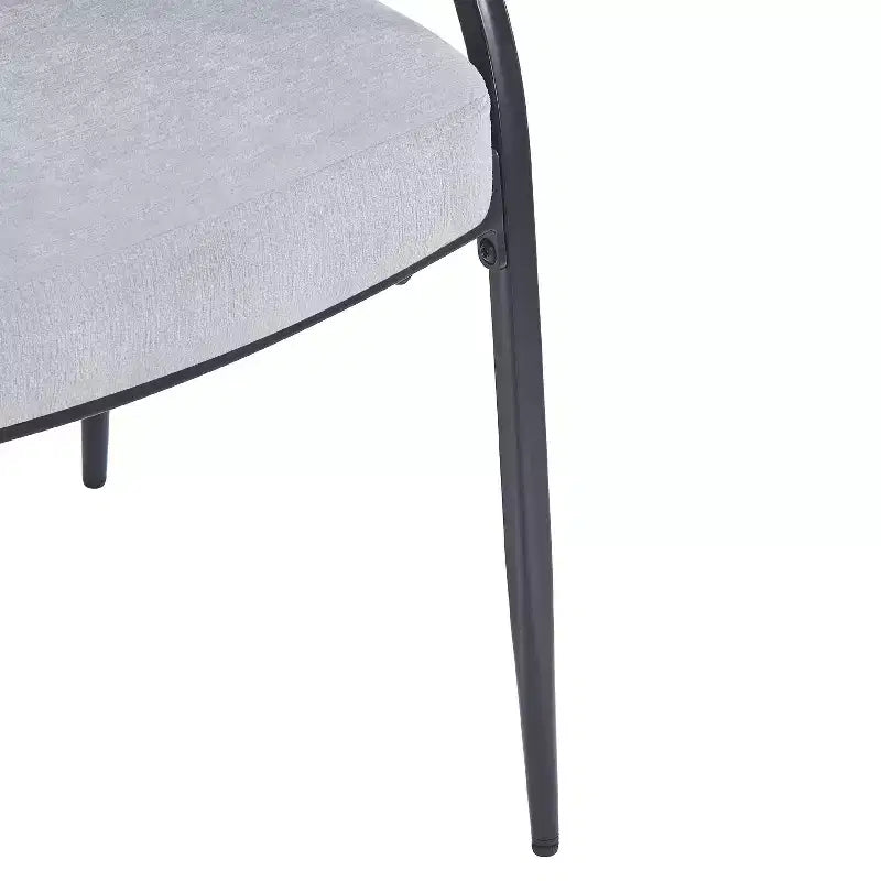 Chaises de salle à manger avec accoudoirs rembourrés et pieds en métal