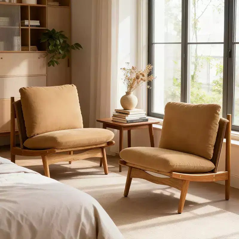 Fauteuil d'appoint Mocha avec cadre en bois naturel